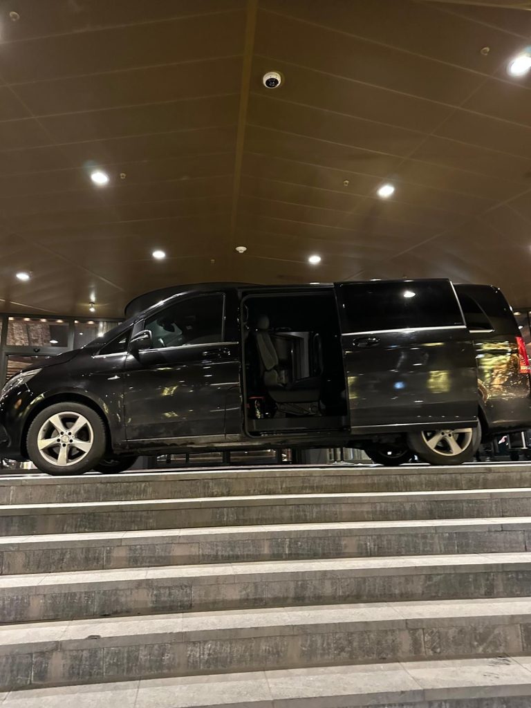 WhatsApp Image 2025-01-29 à 05.41.04_80063349